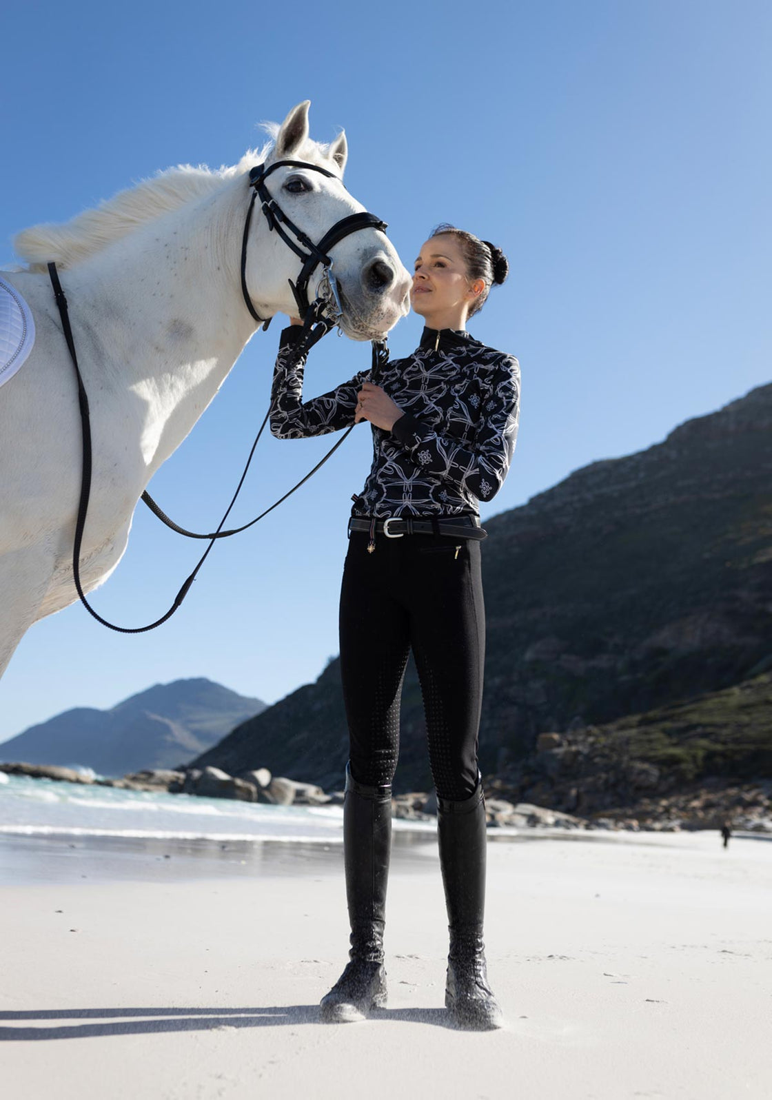 Roped Bridles on Black Quarter Zip Sun Shirt