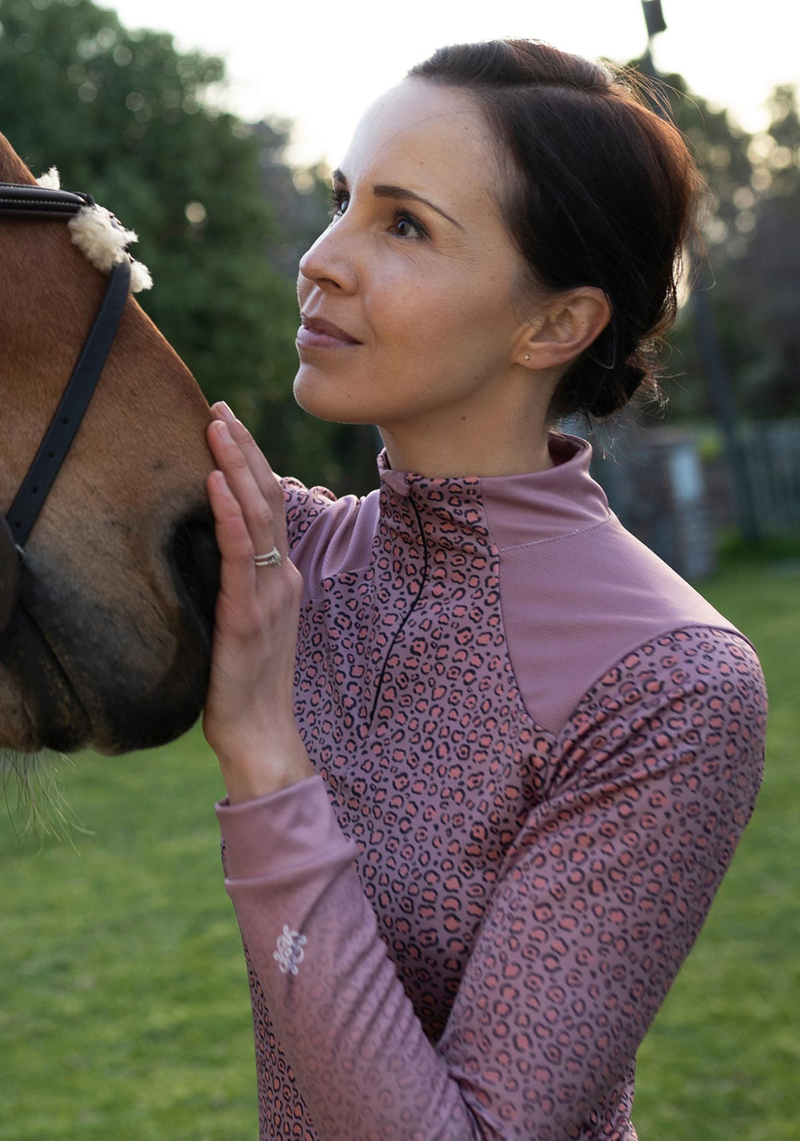 Leopard in Rose Sport Sun Shirt